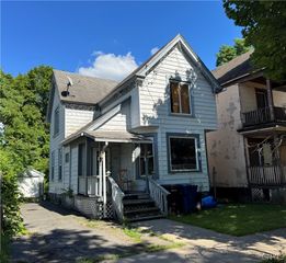 221 Hudson Street, Syracuse, NY 13207