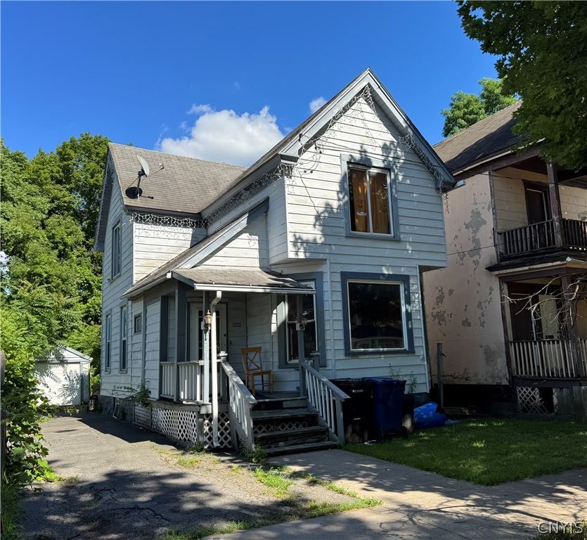 221 Hudson Street, Syracuse, NY 13207