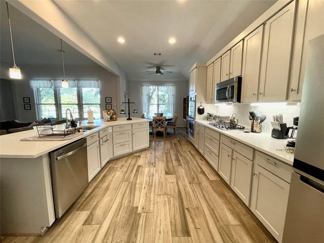 22626 Fanwick Drive, Tomball, TX 77375