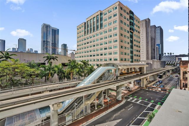 121 NE 5th Street 401B, Miami, FL 33132