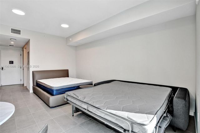 121 NE 5th Street 401B, Miami, FL 33132