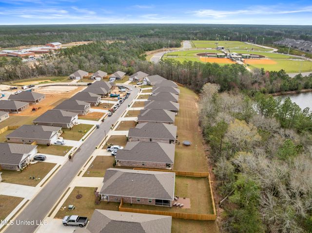 17905 Kelso Drive, D'iberville, MS 39540