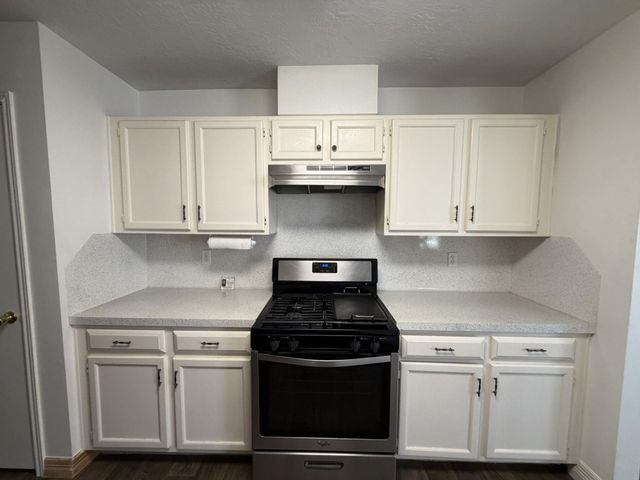 15502 Prairie Oaks Dr Drive, Houston, TX 77083