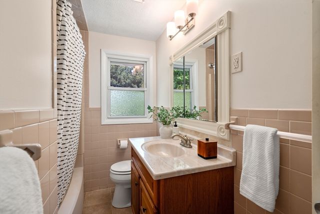 12 Theresa Rd, Stoneham, MA 02180