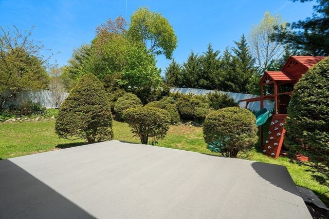 12 Theresa Rd, Stoneham, MA 02180