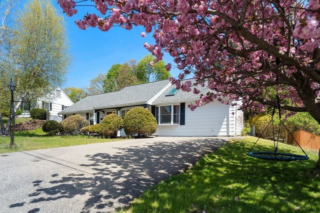 12 Theresa Rd, Stoneham, MA 02180