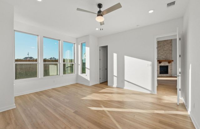 502 Gitano CIR, Liberty Hill, TX 78642