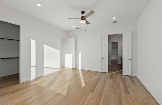 502 Gitano CIR, Liberty Hill, TX 78642