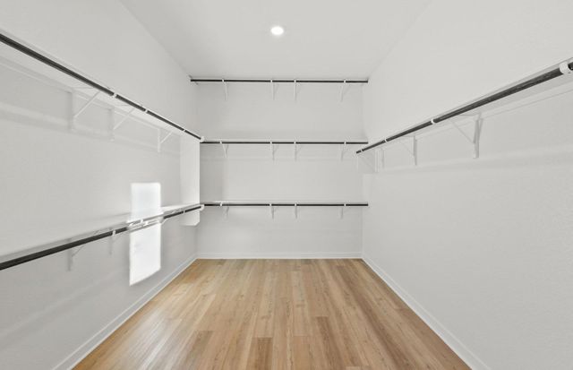 502 Gitano CIR, Liberty Hill, TX 78642