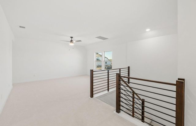 502 Gitano CIR, Liberty Hill, TX 78642