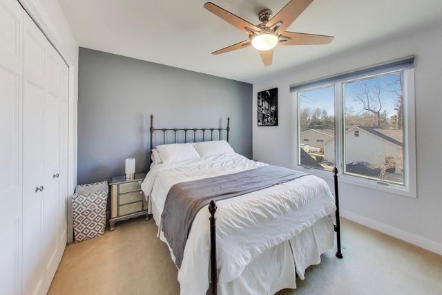42429 N Woodbine Avenue, Antioch, IL 60002