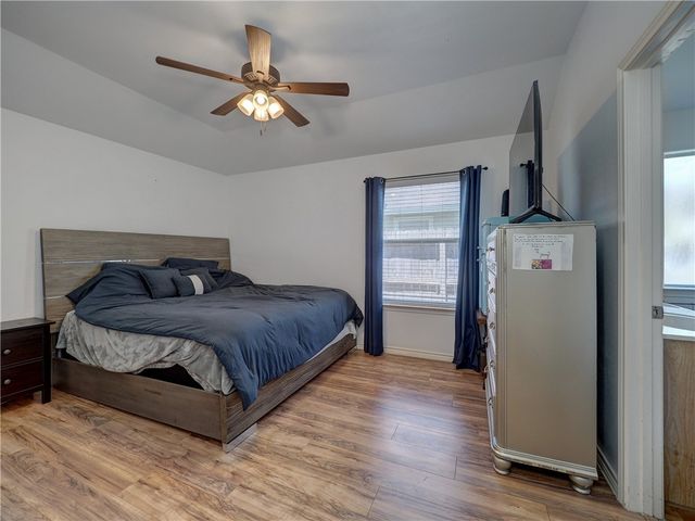 7473 Star Harbor Dr, Corpus Christi, TX 78414