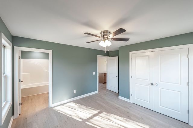 3007 Thompson Ln, Westmoreland, TN 37186