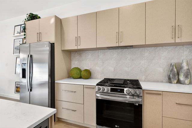 419 W 9th Street 102, Dallas, TX 75208