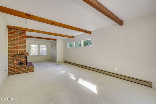 1319 Lynnwood Drive, Johnson City, TN 37601