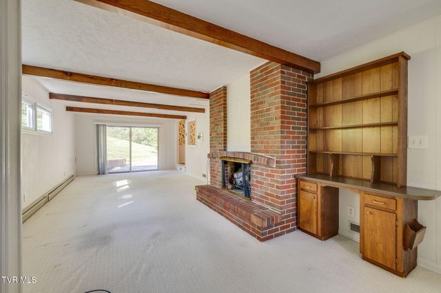 1319 Lynnwood Drive, Johnson City, TN 37601