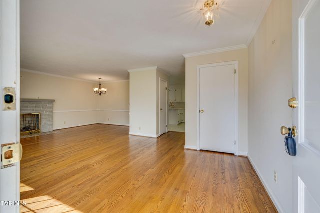 1319 Lynnwood Drive, Johnson City, TN 37601