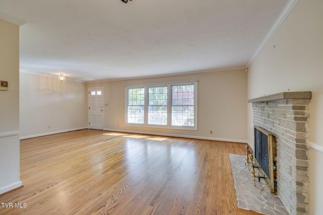 1319 Lynnwood Drive, Johnson City, TN 37601