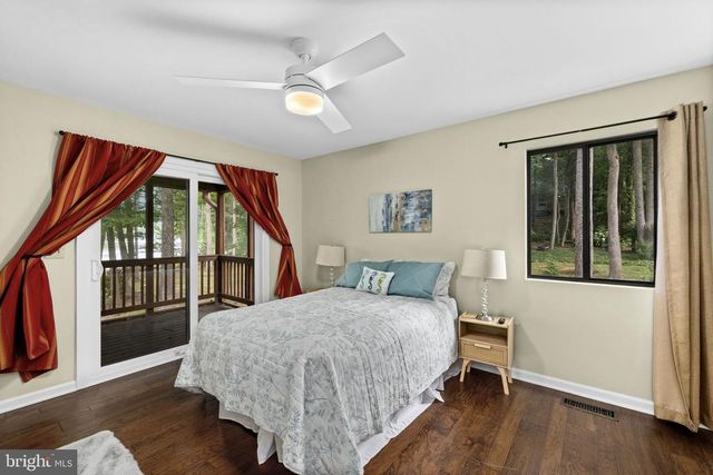 1917 LAKEVIEW PKWY, Locust Grove, VA 22508