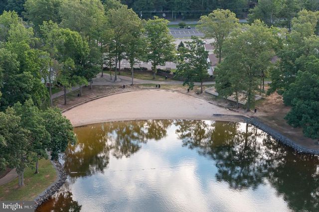1917 LAKEVIEW PKWY, Locust Grove, VA 22508