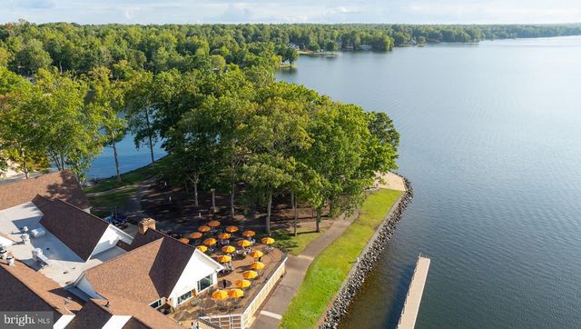 1917 LAKEVIEW PKWY, Locust Grove, VA 22508