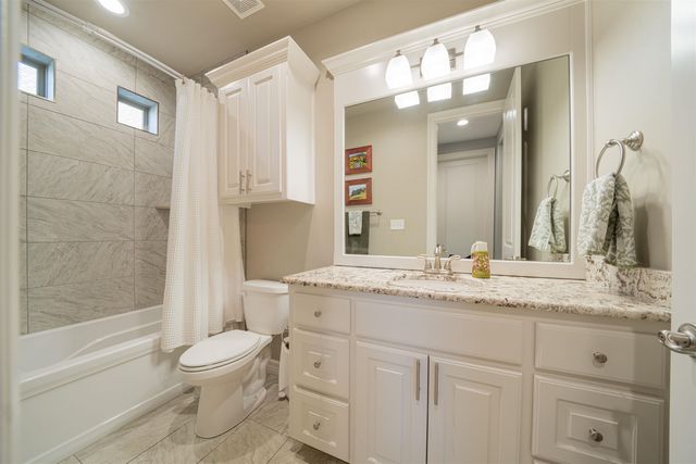 4028 Hidden Hills Cir, Longview, TX 75605