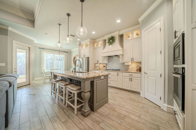 4028 Hidden Hills Cir, Longview, TX 75605