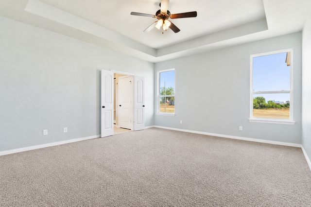 1011 Northern Oaks Court, Springtown, TX 76082