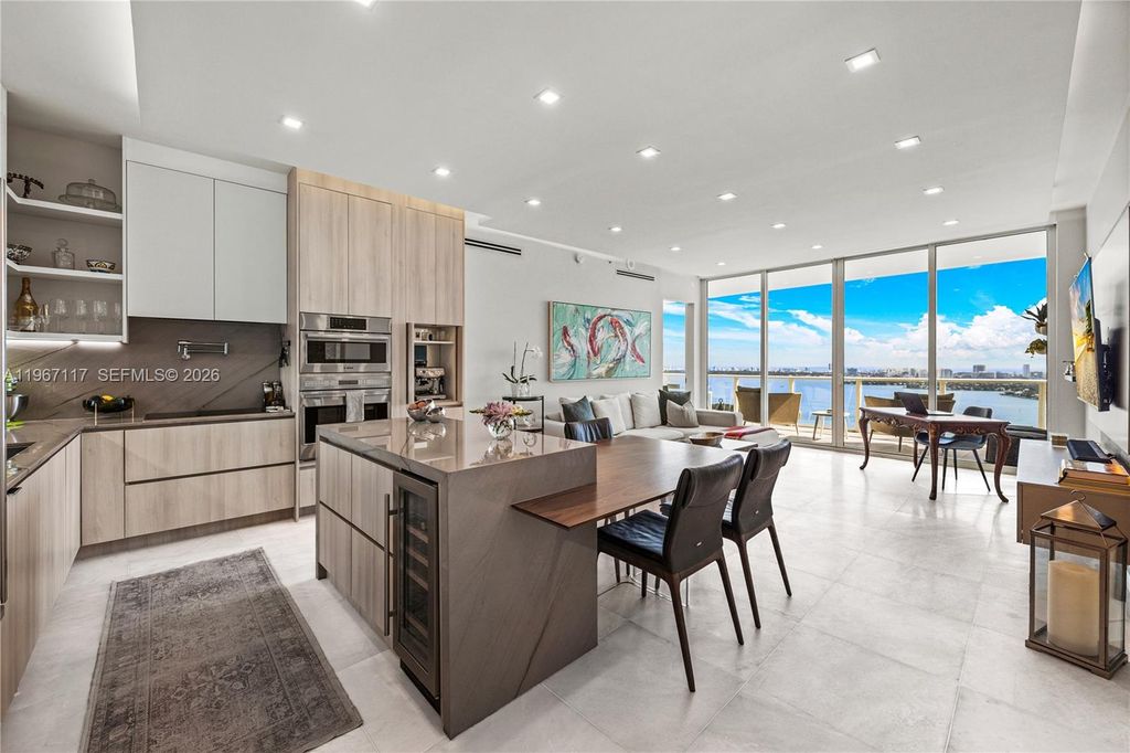 2020 N Bayshore Dr 3407, Miami, FL 33137