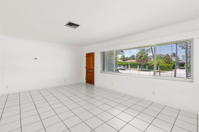 360 Palmetto Street, West Palm Beach, FL 33405