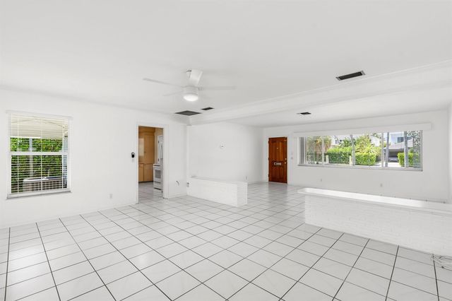 360 Palmetto Street, West Palm Beach, FL 33405