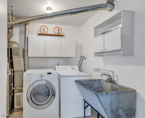 2472 Warren Parkway 20, Twinsburg, OH 44087