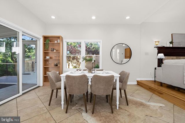 619 RIVERSIDE DR, Pasadena, MD 21122