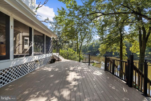 619 RIVERSIDE DR, Pasadena, MD 21122