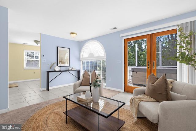 619 RIVERSIDE DR, Pasadena, MD 21122