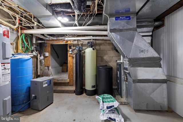 619 RIVERSIDE DR, Pasadena, MD 21122