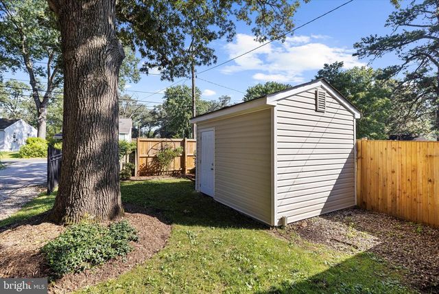 619 RIVERSIDE DR, Pasadena, MD 21122