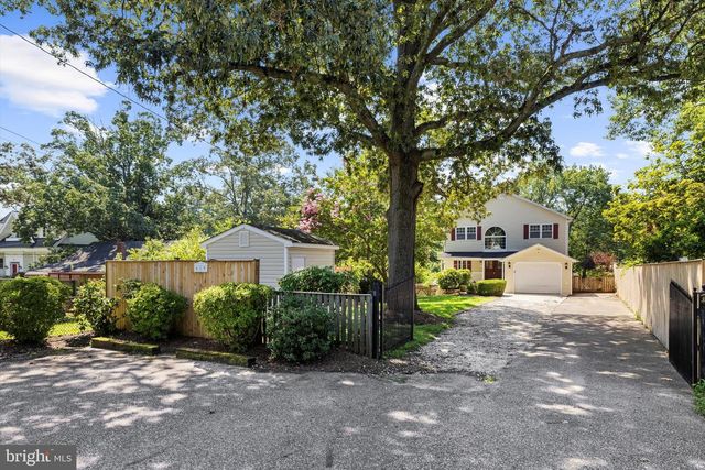 619 RIVERSIDE DR, Pasadena, MD 21122