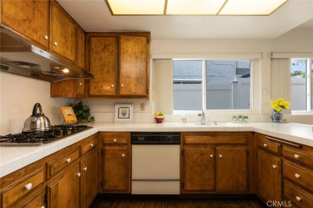 12720 Sanford Street, Los Angeles, CA 90066
