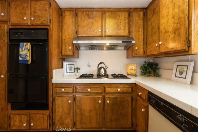 12720 Sanford Street, Los Angeles, CA 90066