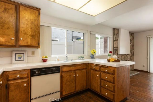 12720 Sanford Street, Los Angeles, CA 90066
