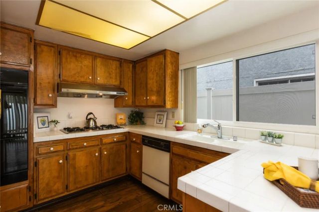 12720 Sanford Street, Los Angeles, CA 90066