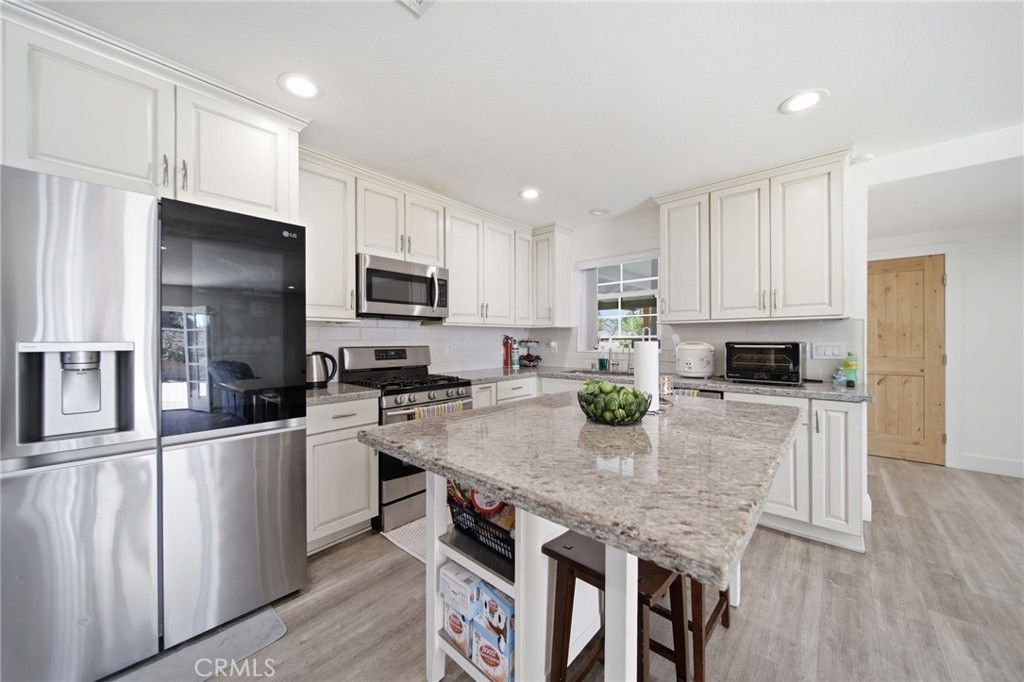 14762 Carfax, Tustin, CA 92780 — photo 2