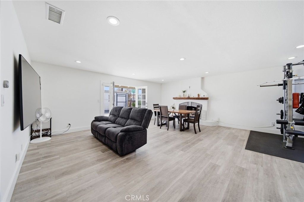 14762 Carfax, Tustin, CA 92780 — photo 5