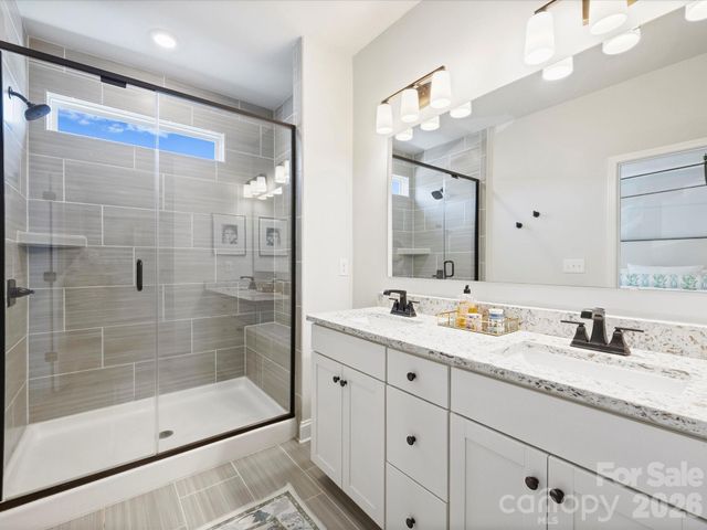 2522 Lydia Avenue, Charlotte, NC 28205