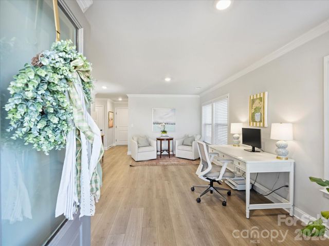 2522 Lydia Avenue, Charlotte, NC 28205