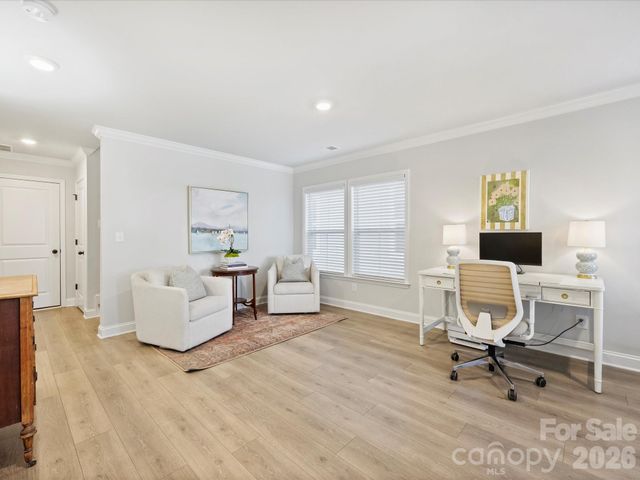 2522 Lydia Avenue, Charlotte, NC 28205