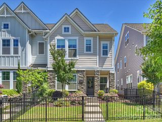 2522 Lydia Avenue, Charlotte, NC 28205