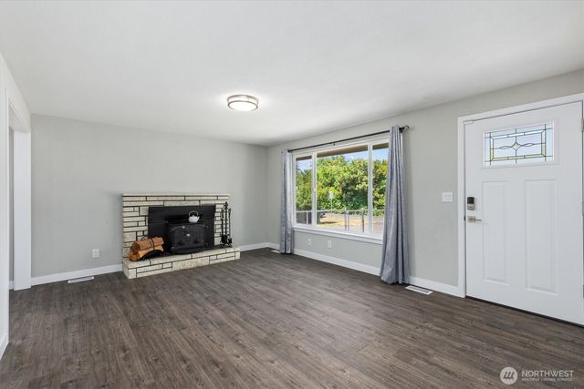 422 167th Street S, Spanaway, WA 98387
