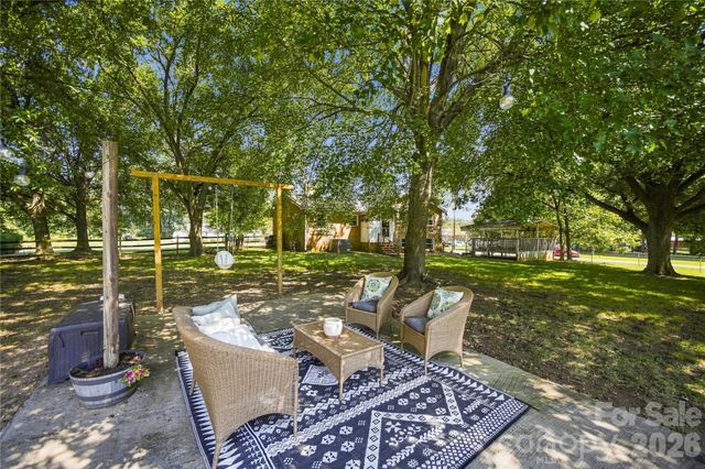 7704 Otts Circle, Stanley, NC 28164